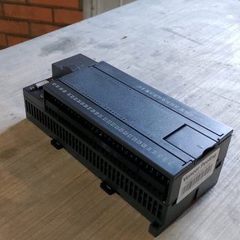 73131 - CLP (Controlador Lógico Programável) Torno HUNTER
